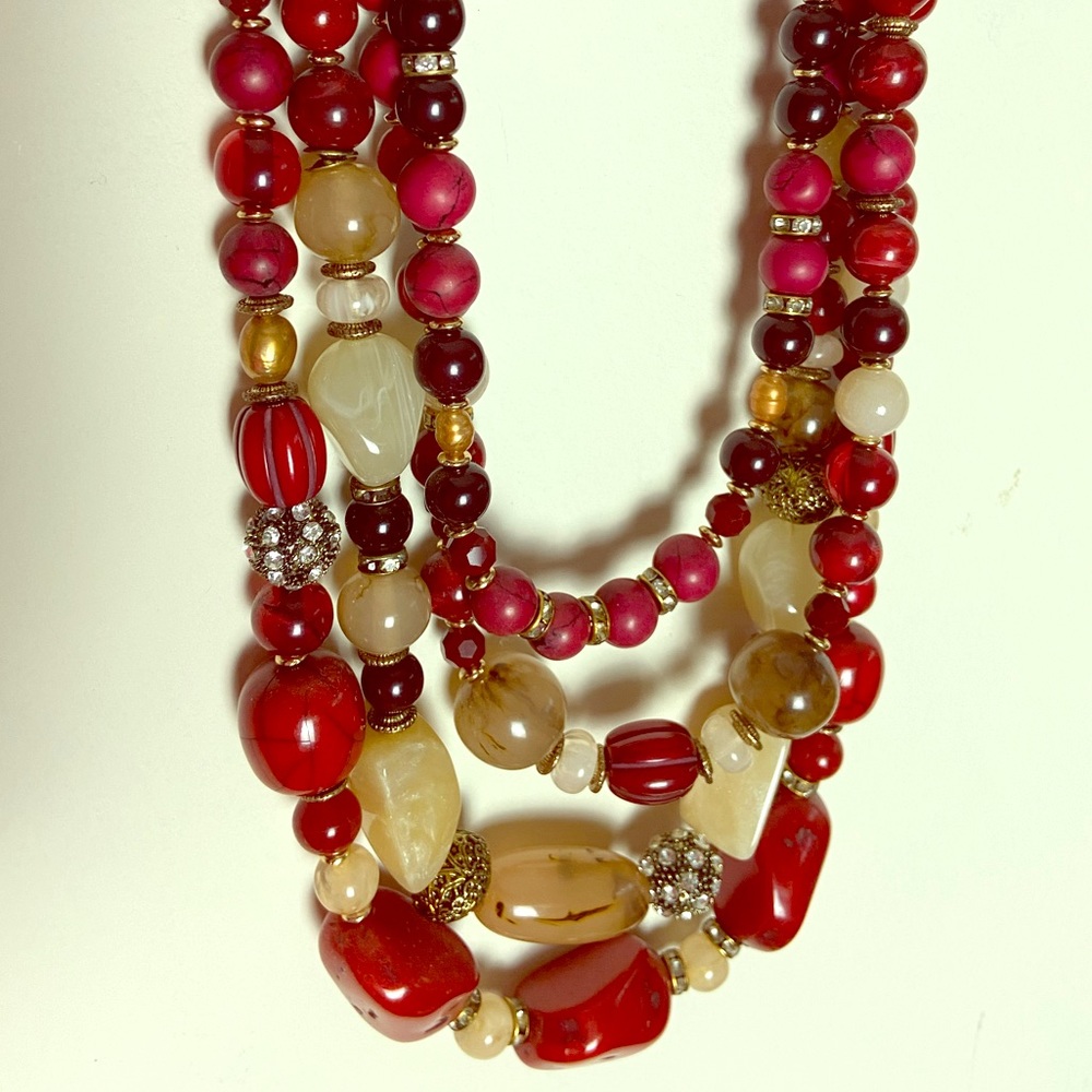 Chico’s red beaded necklace
